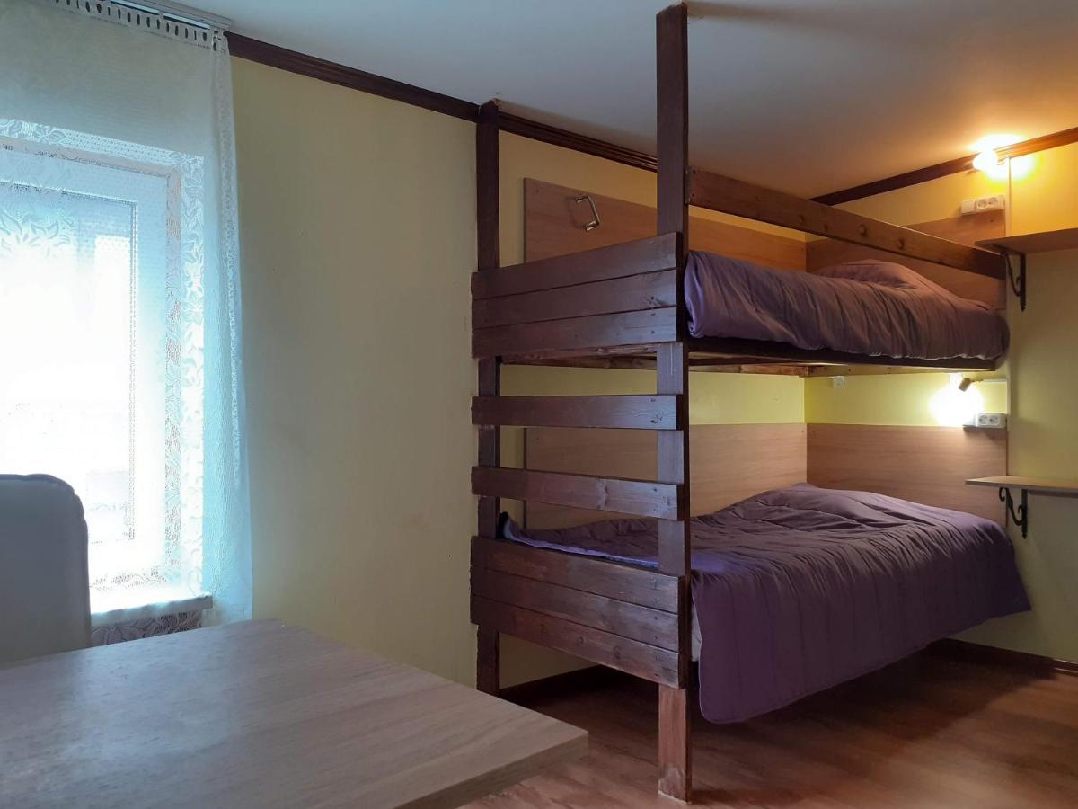 Avotu Stabu Private Flats In A Separate House For One Or Couple Riga Bagian luar foto