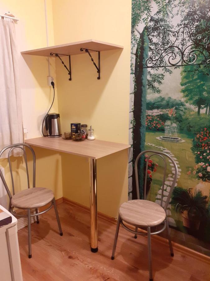 Avotu Stabu Private Flats In A Separate House For One Or Couple Riga Bagian luar foto